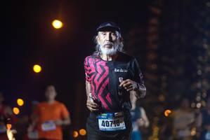 BIB: 40718
                            <button type="button" onclick="openModal(18280082)" class="btn btn-primary btn-sm float-right btn-popup" data-toggle="modal" data-target=".modal-high-quality">
                        <i class="fas fa-shopping-cart"></i> Add to Cart
                    </button>
                                            <button type="button" onclick="isThisMe(18280082, true)" class="btn btn-success btn-sm float-right btn-popup btn-isme hidden" data-toggle="tooltip" data-placement="bottom" title="นี่คือรูปของคุณใช่ไหม คลิกที่นี่เพื่อเอาเข้าอัลบั้ม">
                        <i class="fas fa-plus"></i> Add to album
                    </button>
                    <button type="button" onclick="isThisMe(18280082, false)" class="btn btn-warning btn-sm float-right btn-popup btn-isnotme hidden">
                        <i class="fas fa-ban"></i> Remove from album
                    </button>